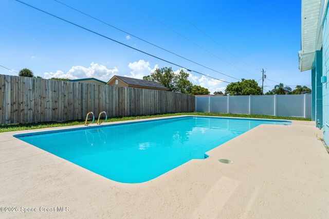 632 Teak Drive, Melbourne, FL 32935