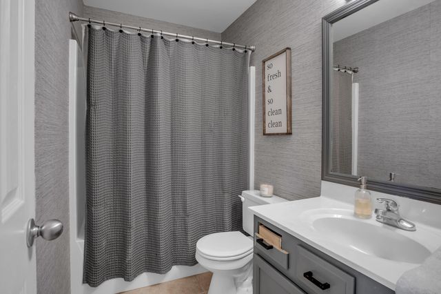 1603 E Cedar Tree St, Park City, KS 67219