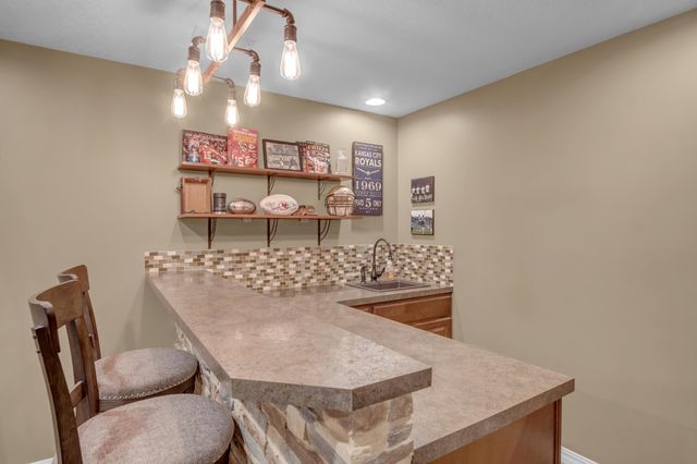 1603 E Cedar Tree St, Park City, KS 67219
