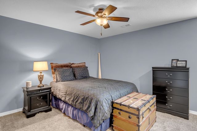 1603 E Cedar Tree St, Park City, KS 67219