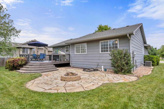 1603 E Cedar Tree St, Park City, KS 67219