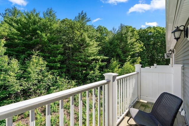 42 Sycamore Drive 42, Leominster, MA 01453