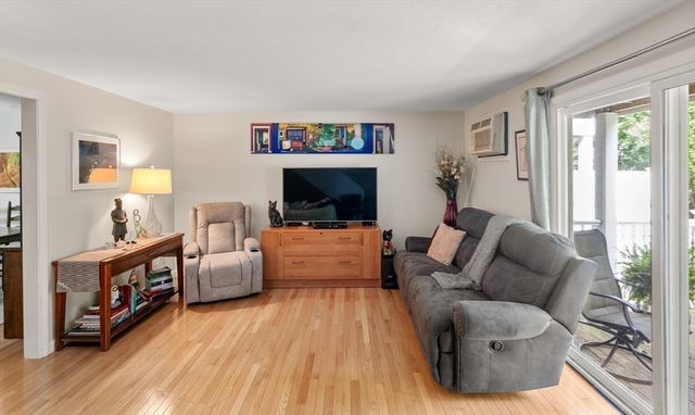 42 Sycamore Drive 42, Leominster, MA 01453