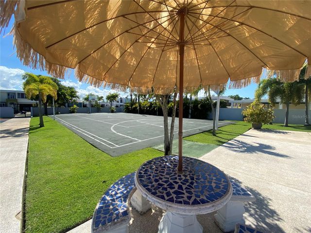 . TOPACIO STREET F-22, Dorado, PR 00646