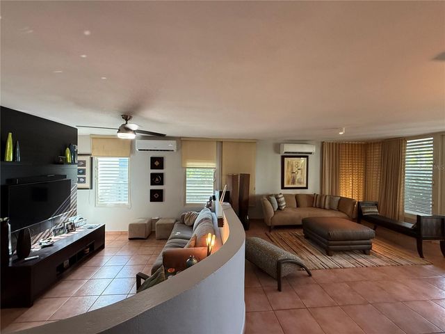 . TOPACIO STREET F-22, Dorado, PR 00646