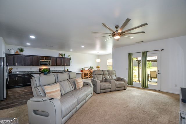 233 Trail Winds Drive, Bethlehem, GA 30620