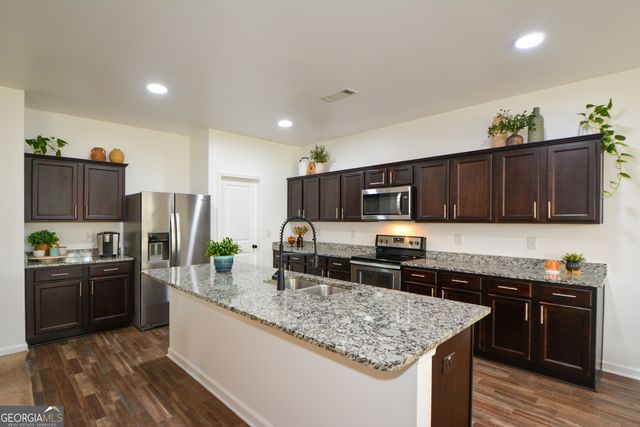 233 Trail Winds Drive, Bethlehem, GA 30620