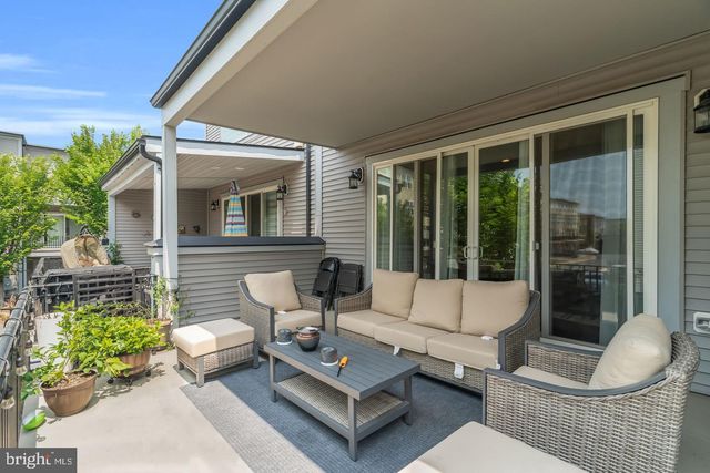 42322 SILLAS SQ, Brambleton, VA 20148