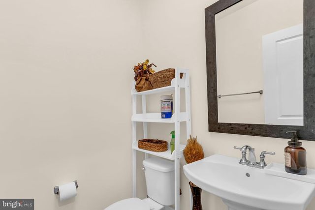 42322 SILLAS SQ, Brambleton, VA 20148