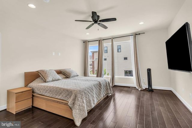 42322 SILLAS SQ, Brambleton, VA 20148