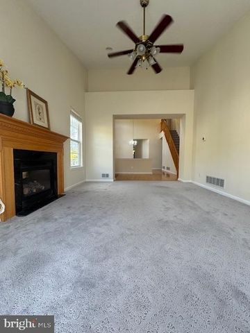 1 CARDIFF CT, West Windsor, NJ 08550