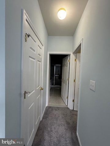 1 CARDIFF CT, West Windsor, NJ 08550