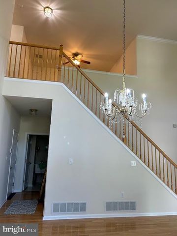 1 CARDIFF CT, West Windsor, NJ 08550