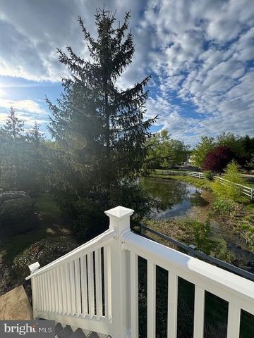 1 CARDIFF CT, West Windsor, NJ 08550