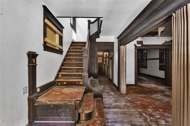 2040 Laketon Rd, Wilkinsburg, PA 15221