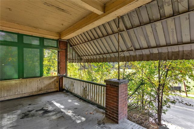 2040 Laketon Rd, Wilkinsburg, PA 15221