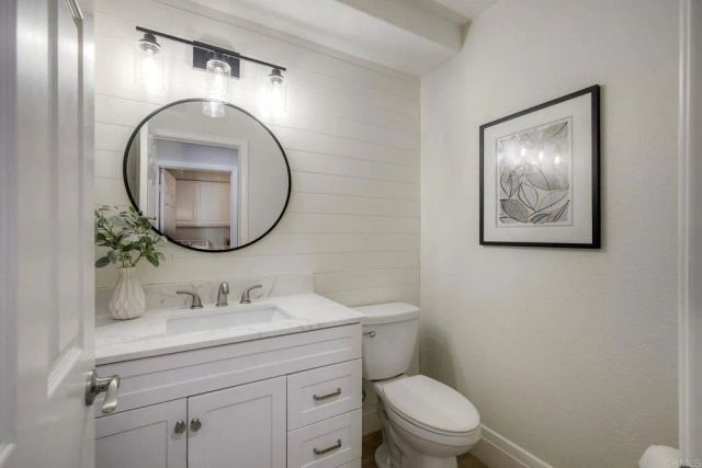 1850 Downs Street, Oceanside, CA 92054