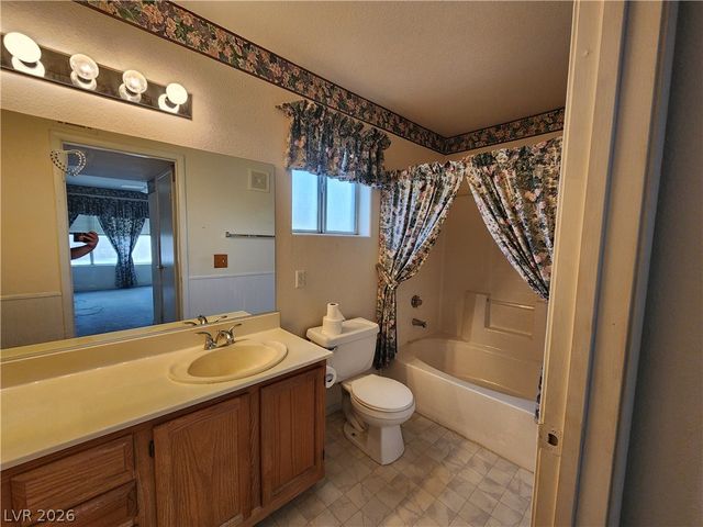 3425 East Russell Road 249, Las Vegas, NV 89120