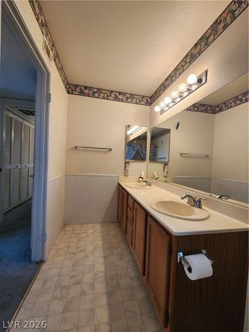 3425 East Russell Road 249, Las Vegas, NV 89120