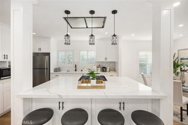 78 E Highland Avenue, Sierra Madre, CA 91024