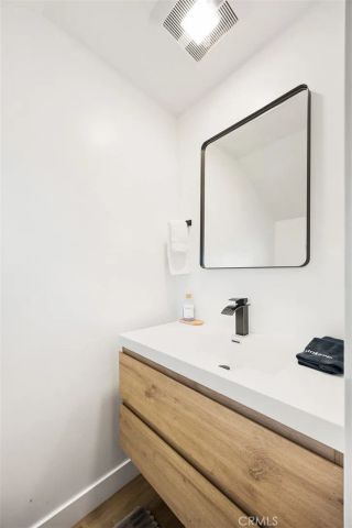 78 E Highland Avenue, Sierra Madre, CA 91024