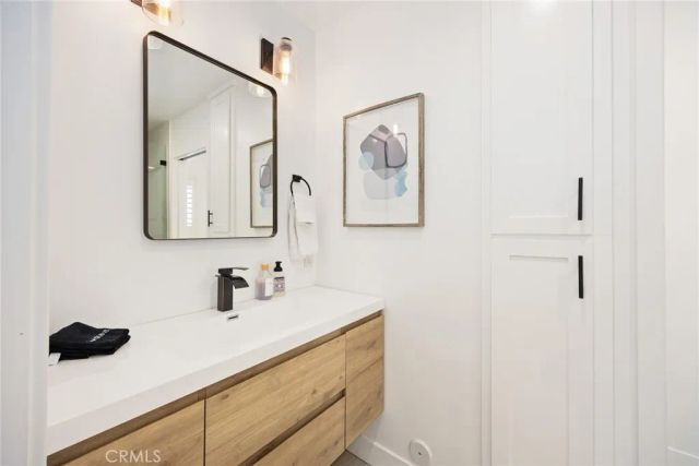 78 E Highland Avenue, Sierra Madre, CA 91024