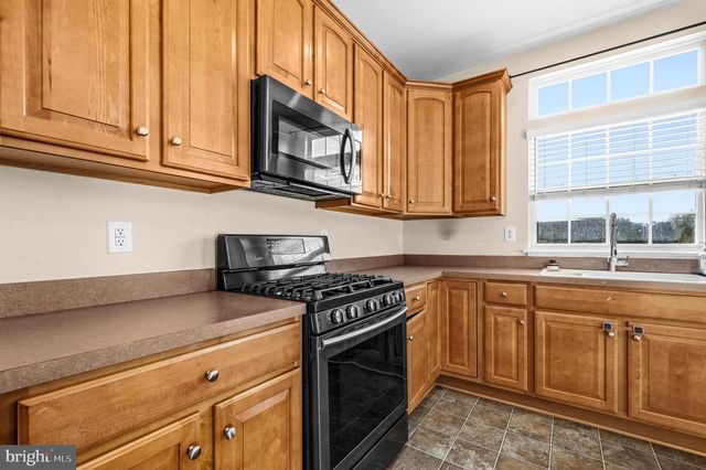 10 FIONA WAY, Brunswick, MD 21758