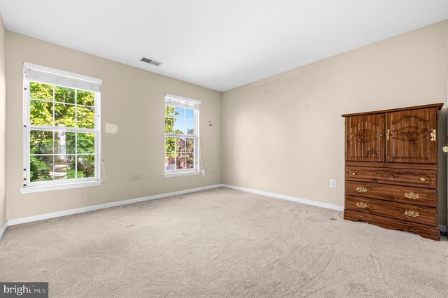 10 FIONA WAY, Brunswick, MD 21758