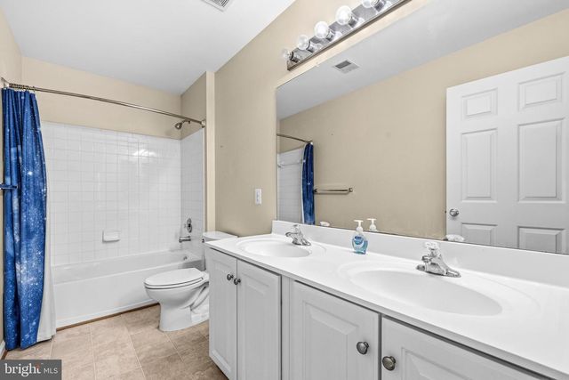 10 FIONA WAY, Brunswick, MD 21758
