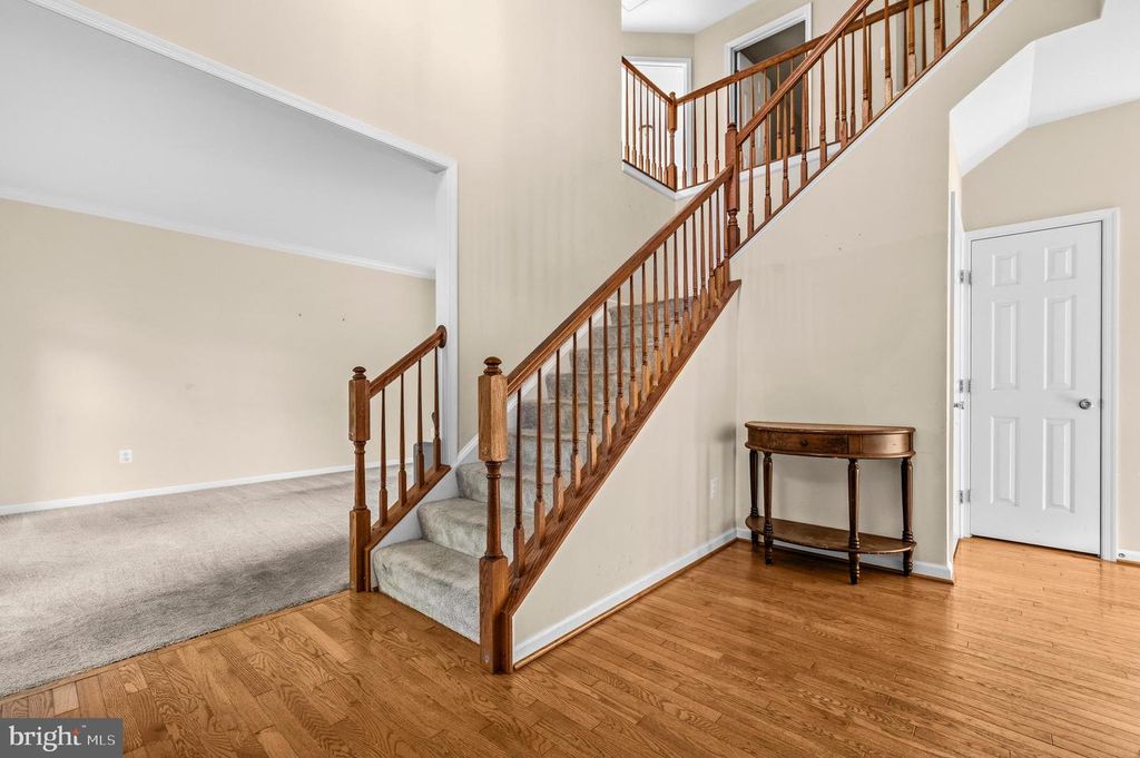 Image 2 of property listing at 10 FIONA WAY, Brunswick, MD 21758
