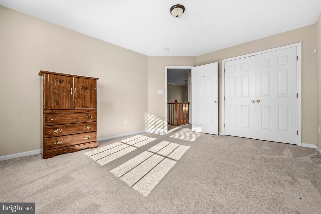 Image 28 of property listing at 10 FIONA WAY, Brunswick, MD 21758