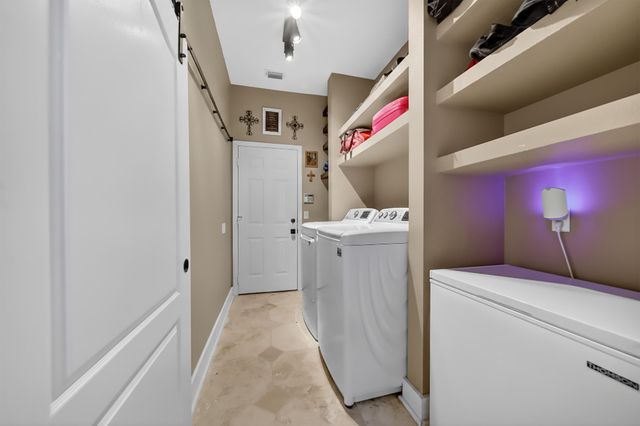 1686 SW Harbour Isles Circle, Port St. Lucie, Port St Lucie, FL 34986