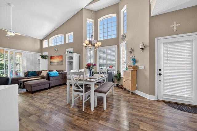 1686 SW Harbour Isles Circle, Port St. Lucie, Port St Lucie, FL 34986