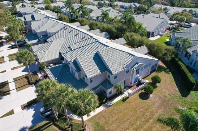 1686 SW Harbour Isles Circle, Port St. Lucie, Port St Lucie, FL 34986