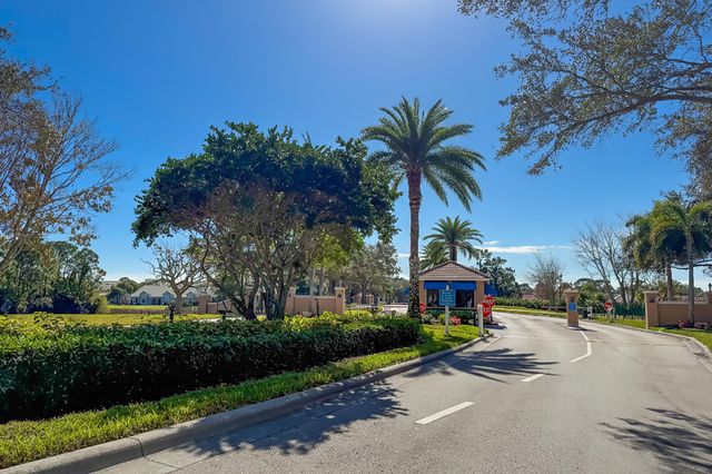 1686 SW Harbour Isles Circle, Port St. Lucie, Port St Lucie, FL 34986