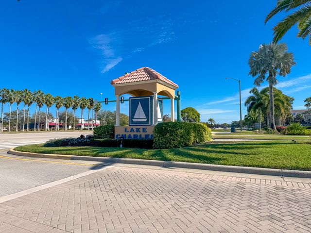 1686 SW Harbour Isles Circle, Port St. Lucie, Port St Lucie, FL 34986