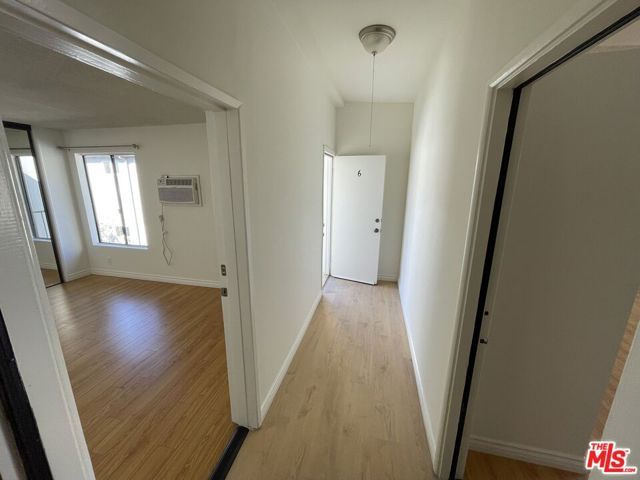 1252 Barry Avenue 6, Los Angeles, CA 90025