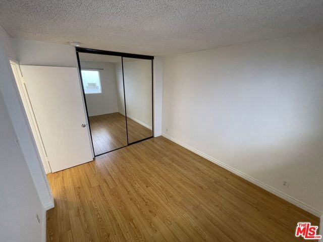 1252 Barry Avenue 6, Los Angeles, CA 90025