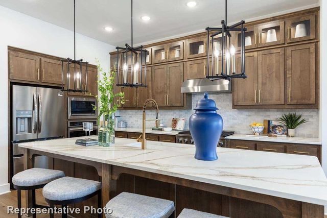 1528 Ebling Way, Van Alstyne, TX 75495