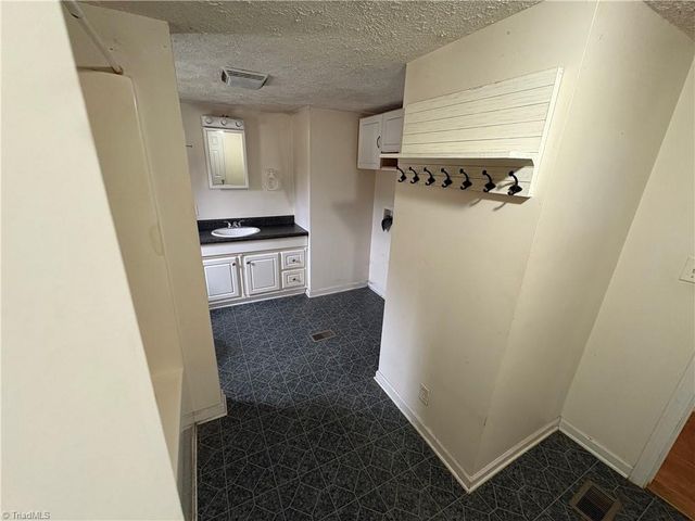 329 Graystone Road, Mount Airy, NC 27030