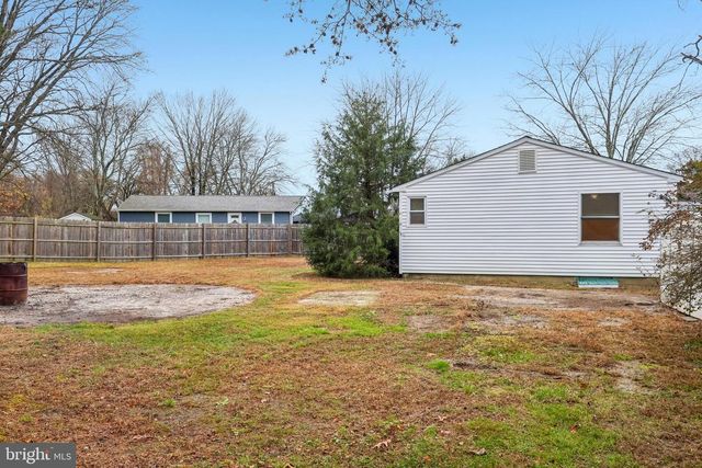 194 GIBBONS CT, Atco, NJ 08004