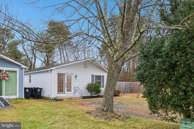 194 GIBBONS CT, Atco, NJ 08004