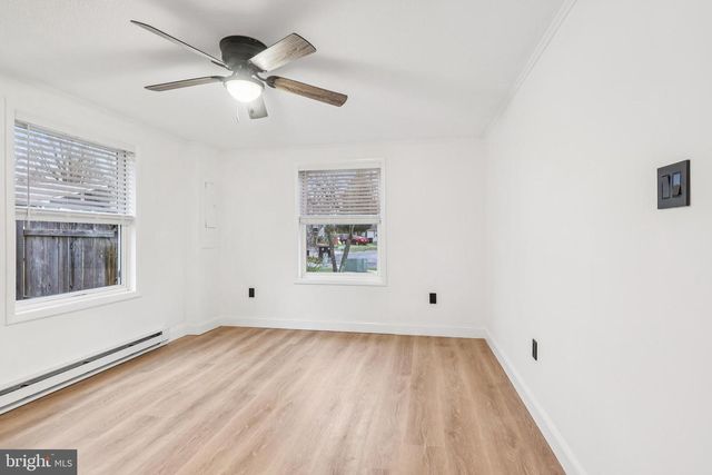 194 GIBBONS CT, Atco, NJ 08004