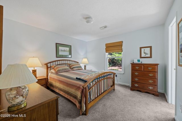 1311 Pelican Drive, New Bern, NC 28560