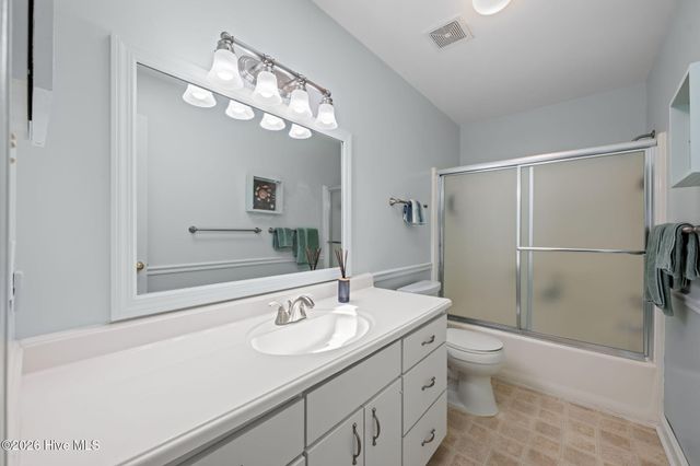 1311 Pelican Drive, New Bern, NC 28560