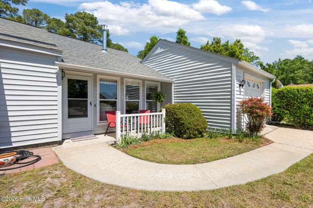 1311 Pelican Drive, New Bern, NC 28560