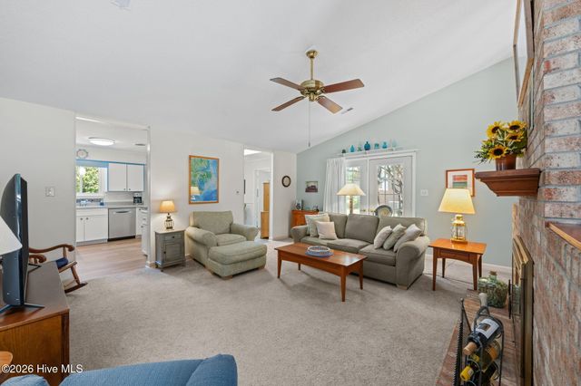 1311 Pelican Drive, New Bern, NC 28560