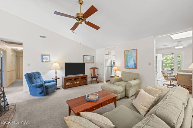 1311 Pelican Drive, New Bern, NC 28560