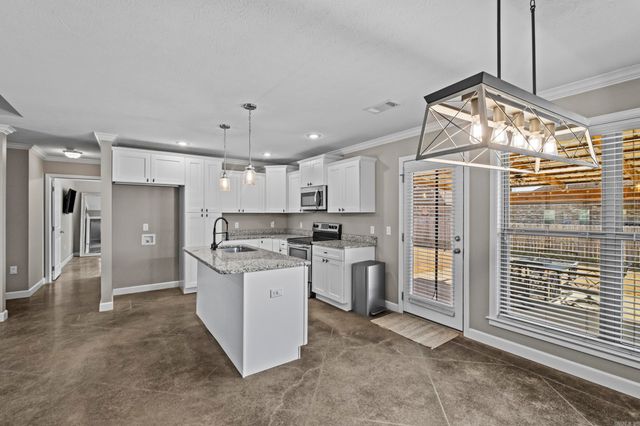 1225 Bird Song Drive, Conway, AR 72032