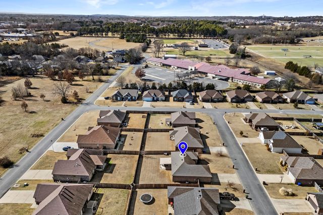 1225 Bird Song Drive, Conway, AR 72032